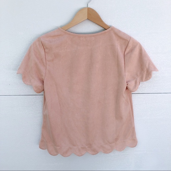 Scalloped top - Picture 2 of 5